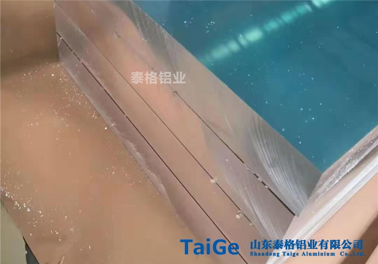 鋁闆廠家.jpg